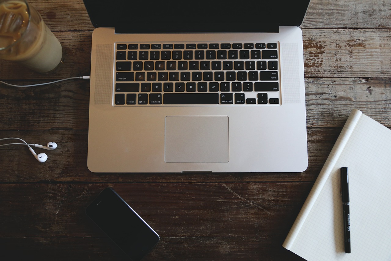 finding pictures in the cloud